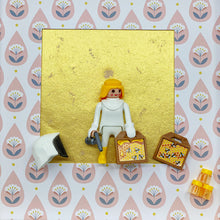 Load image into Gallery viewer, Apicultrice πππ - by-little-b