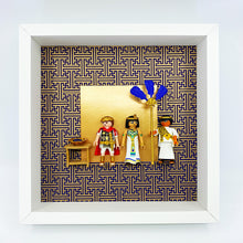 Load image into Gallery viewer, By little b - Cadre Personnalisé -Cléopâtre & César 🤍