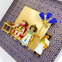 Load image into Gallery viewer, By little b - Cadre Personnalisé -Cléopâtre & César 🤍