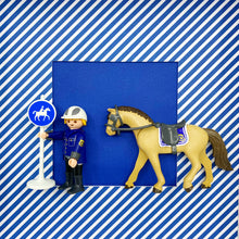 Load image into Gallery viewer, By little b - Cadre Personnalisé - Police Montée 🐴👮🌳